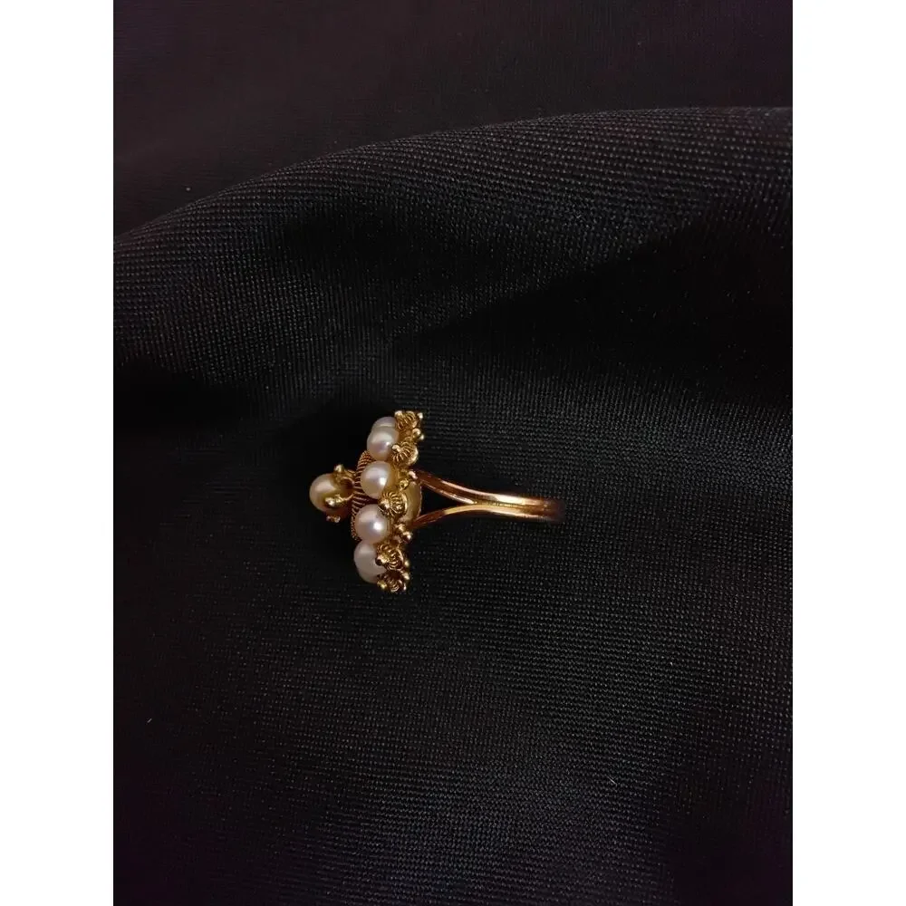 Unbranded 14k gold